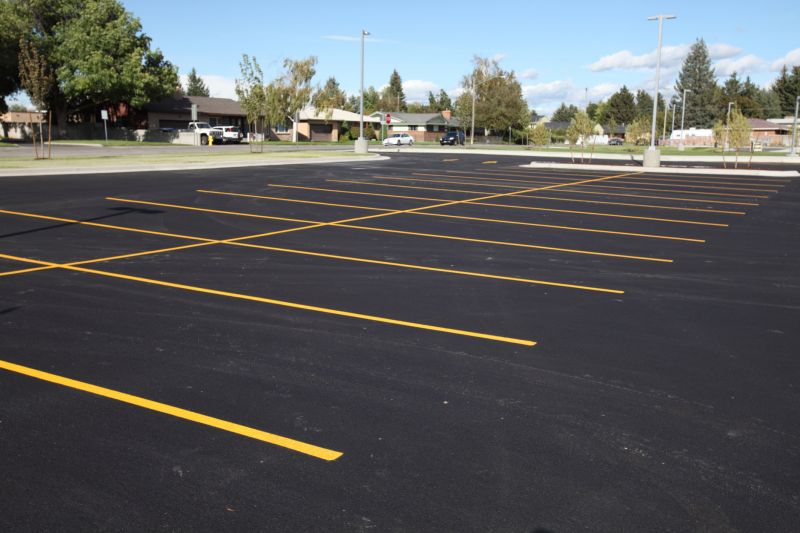 Commercial Asphalt Resurfacing