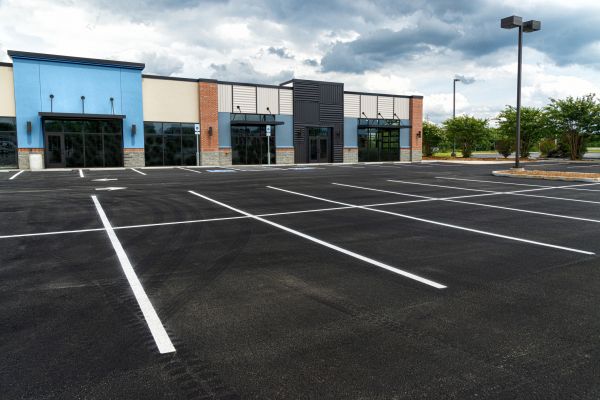 Parking Lot Blacktopping in Fresno